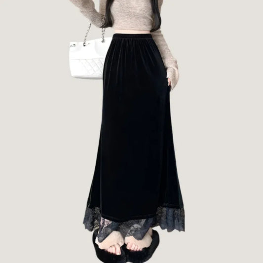 MIDNIGHT LACE - VELVET SKIRT